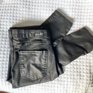 Kut from the Kloth coated black Donna skinny jeans size 12